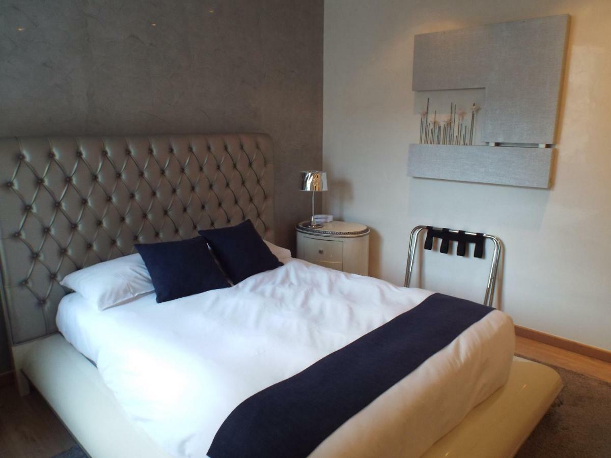 Logis Hotel Saint Martin Orléans Eksteriør billede
